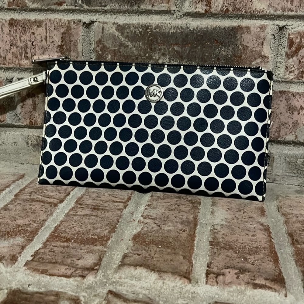 Womens Michael Kors navy blue wrislet